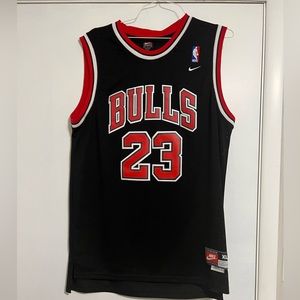 Men’s Michael Jordan Bulls Jersey - XL +2”